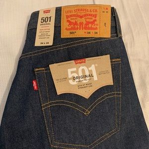 Levi’s 501 Straight Leg Jeans